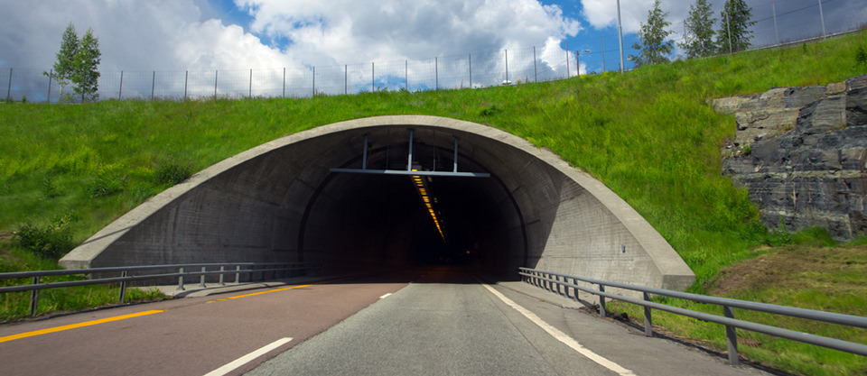 Zoning and Installation for Safe Tunnel Lighting