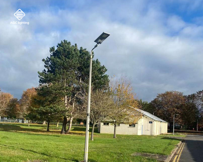All You Need to Know Before You Start to Sell Solar LED Street Light