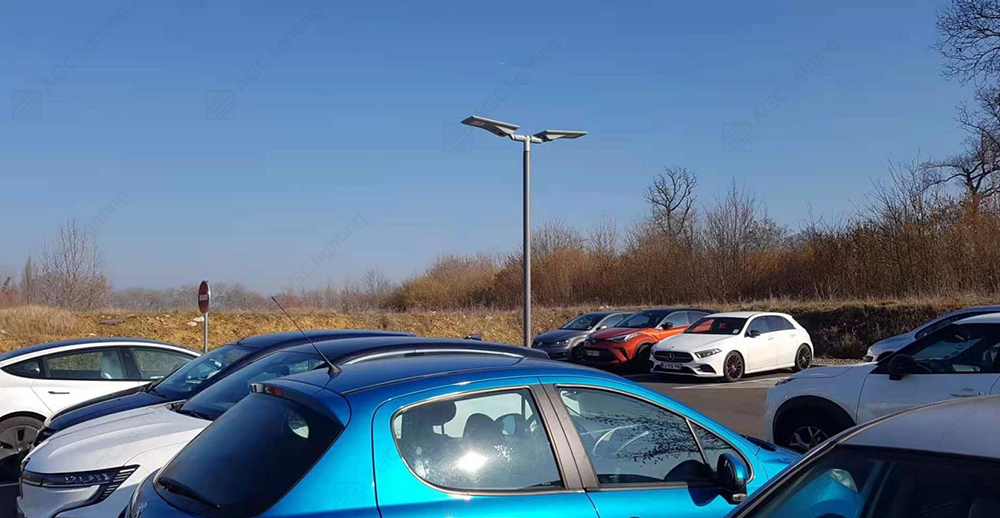 parking lot solar light