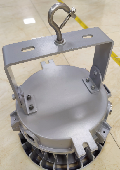 HA05 with high bay hook mounting option