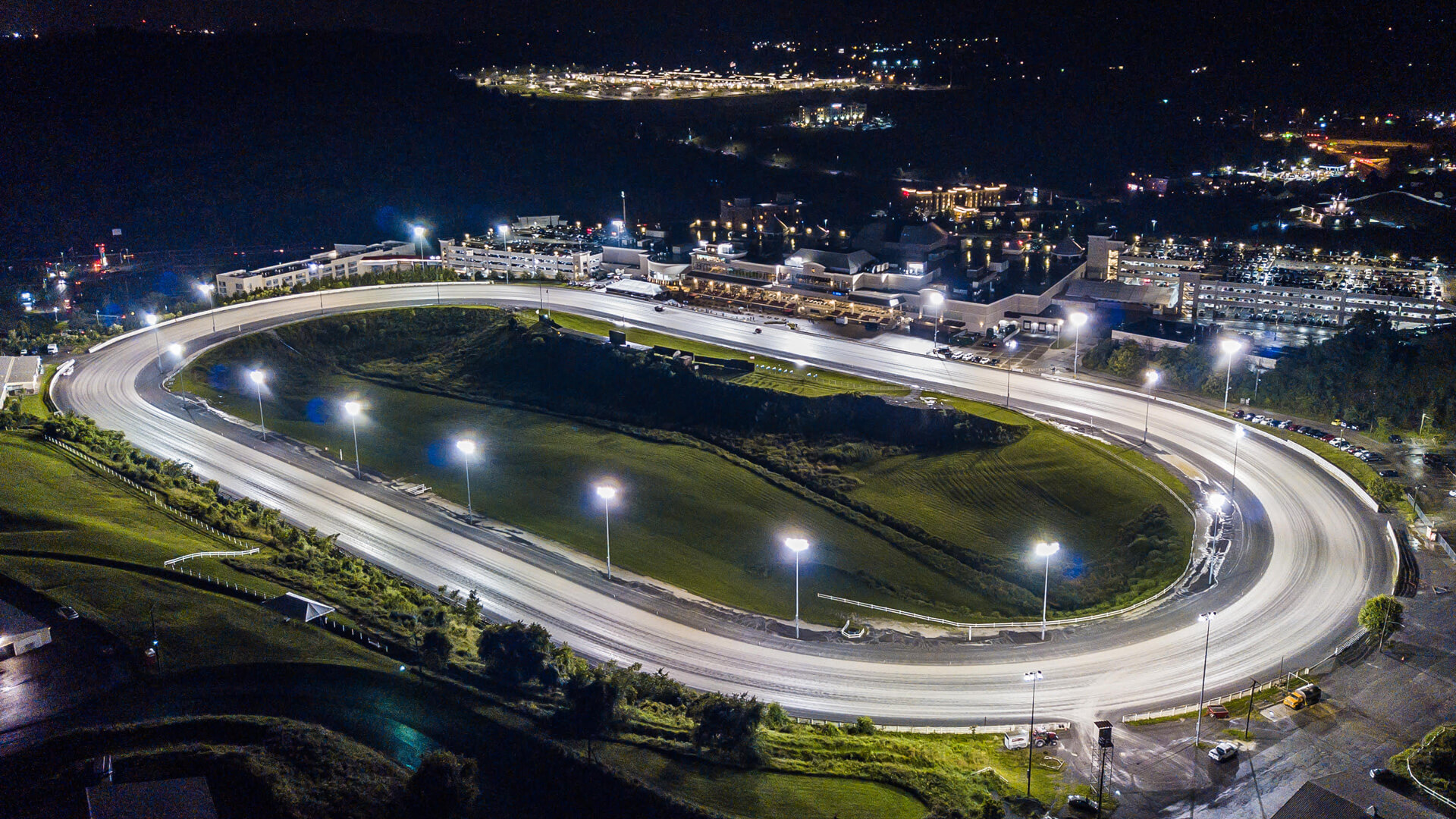 Are You Choosing the Right Race Track Lighting ?
