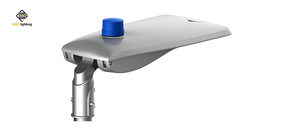 Why 7-Pin NEMA Socket Is Always Needed for Street Light Bid?