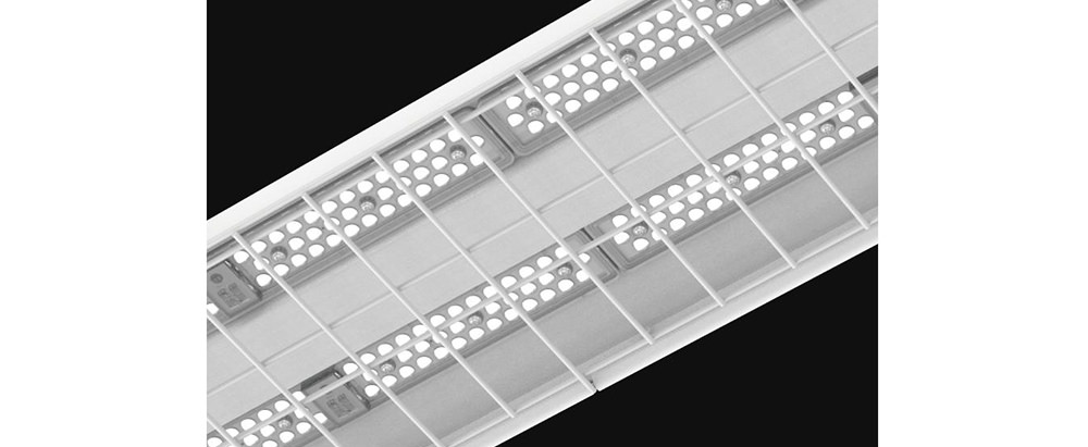 optics design of LED linear light for low UGR