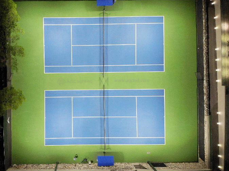 158pcs flood light in tennis court