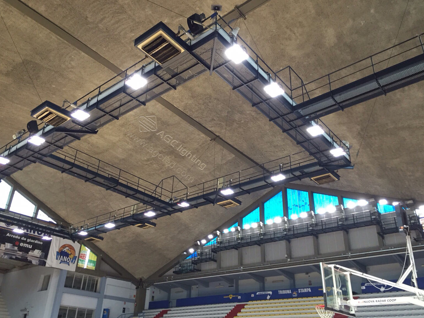 bastketball court flood light 1703lux