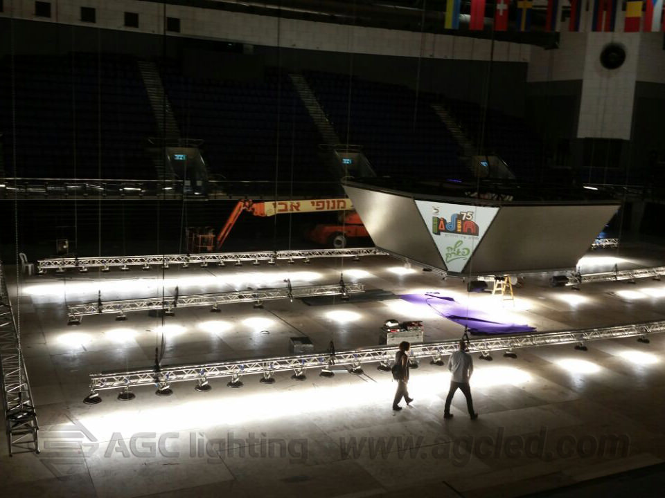 high bay light DALI control in sports court