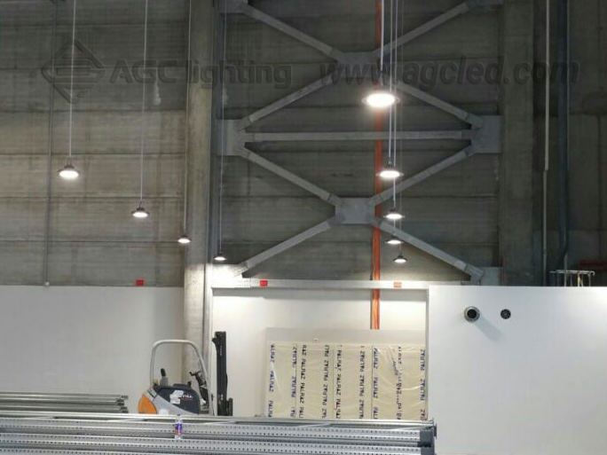 50pcs High Bay Light in Telecar Factory