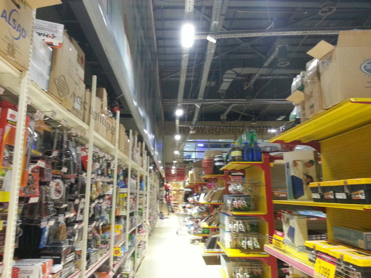 21pcs 60w linear high bay light in supermarket