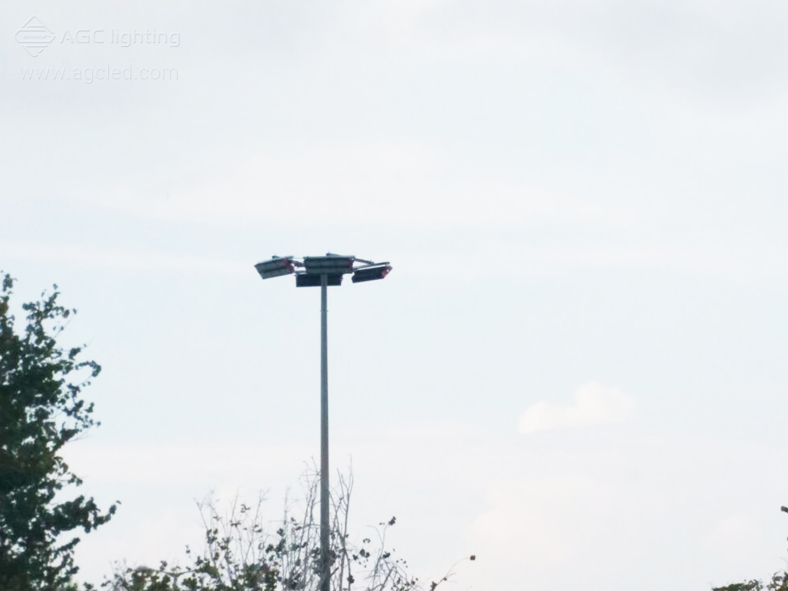 linear high bay light in outdoor parking lot