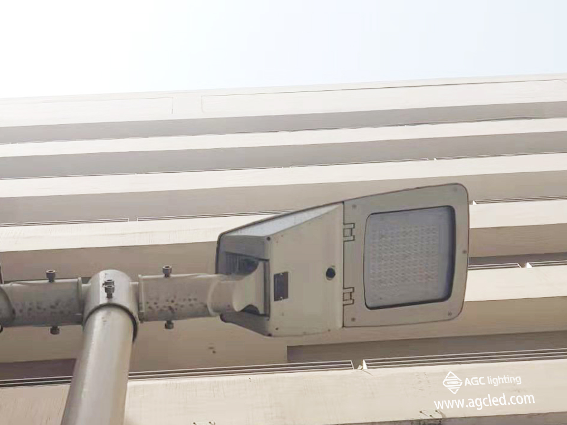 led street light with pole adapter in Walking street